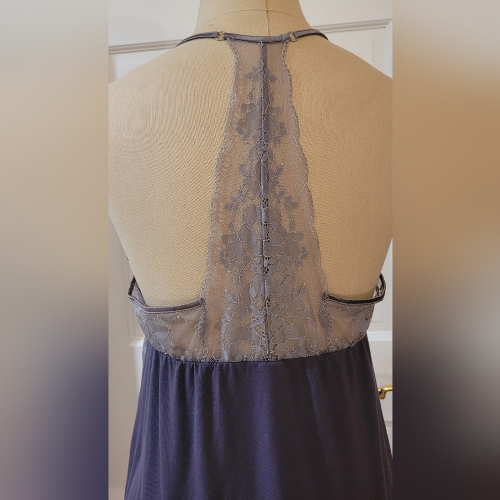 VICTORIA'S SECRET lace chemise. Size: L - Picture 3 of 5